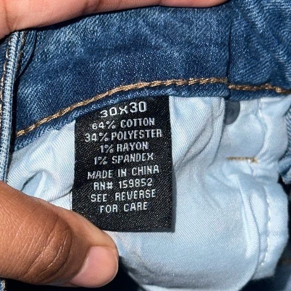 SMOKE & ASH Men’s Distressed Cat Scratch straight Jeans - Picture 5 of 8